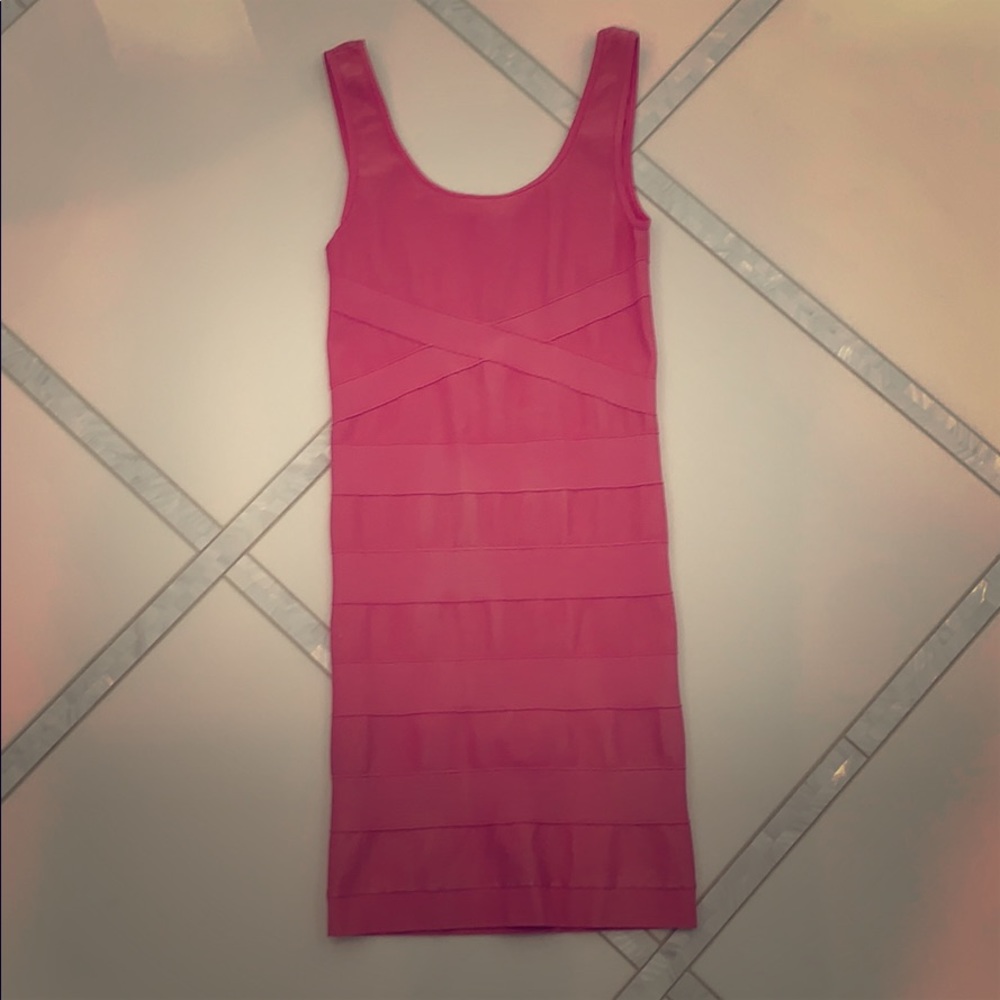 Bebe body con dress